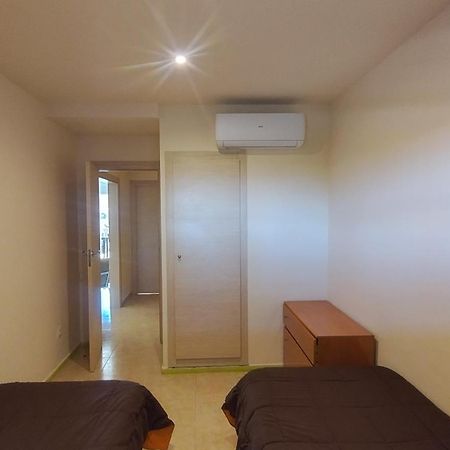 Empuriapparts Abrilmar Renovado Empuriabrava Εξωτερικό φωτογραφία